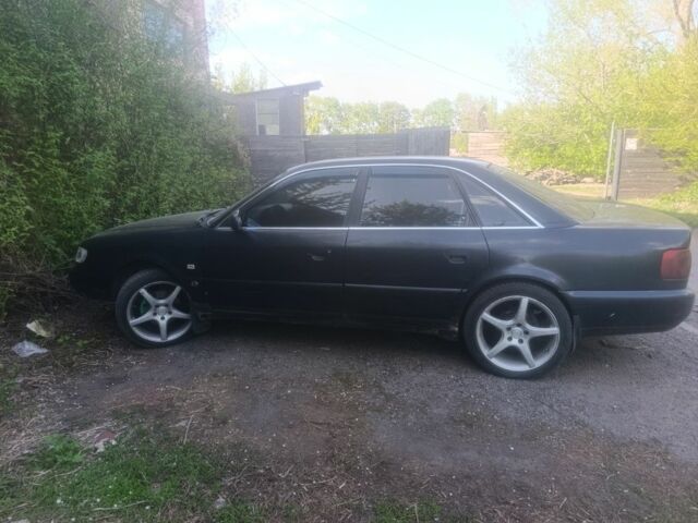 Синий Ауди А6, объемом двигателя 2 л и пробегом 407 тыс. км за 2000 $, фото 1 на Automoto.ua