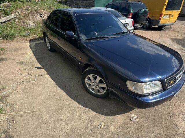 Синий Ауди А6, объемом двигателя 1 л и пробегом 400 тыс. км за 1700 $, фото 1 на Automoto.ua