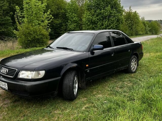 Синий Ауди А6, объемом двигателя 2.5 л и пробегом 300 тыс. км за 3200 $, фото 1 на Automoto.ua