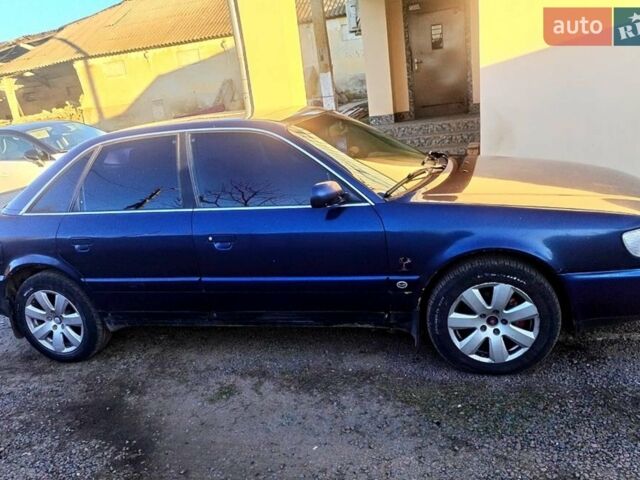 Синий Ауди А6, объемом двигателя 2.6 л и пробегом 190 тыс. км за 3000 $, фото 1 на Automoto.ua
