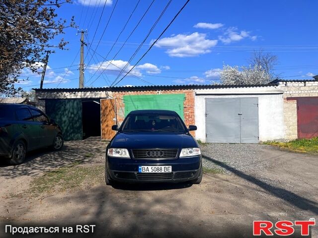 Синий Ауди А6, объемом двигателя 1.8 л и пробегом 271 тыс. км за 3800 $, фото 1 на Automoto.ua