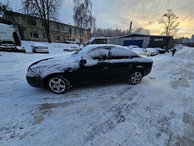 Синий Ауди А6, объемом двигателя 2.4 л и пробегом 270 тыс. км за 1600 $, фото 1 на Automoto.ua