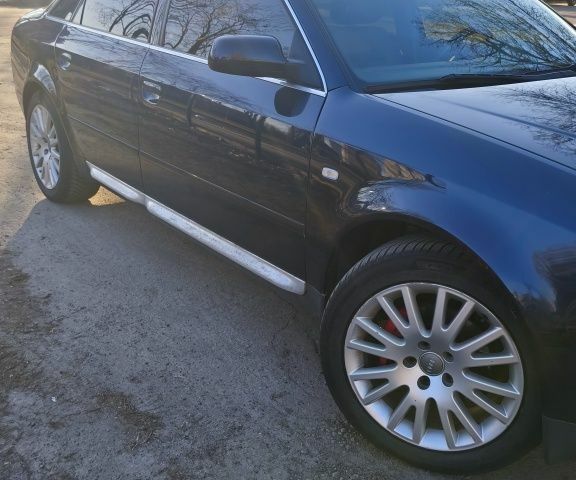 Синій Ауді А6, об'ємом двигуна 2.4 л та пробігом 260 тис. км за 4800 $, фото 1 на Automoto.ua