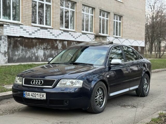 Синий Ауди А6, объемом двигателя 2.5 л и пробегом 400 тыс. км за 4500 $, фото 1 на Automoto.ua