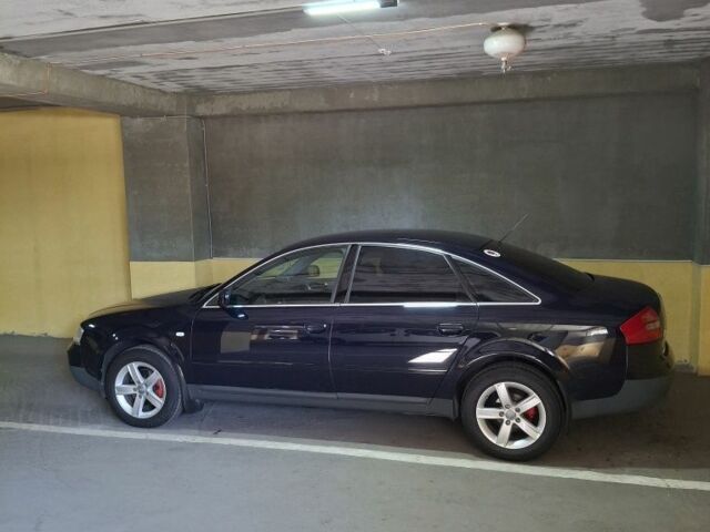 Синий Ауди А6, объемом двигателя 1.8 л и пробегом 283 тыс. км за 4599 $, фото 1 на Automoto.ua