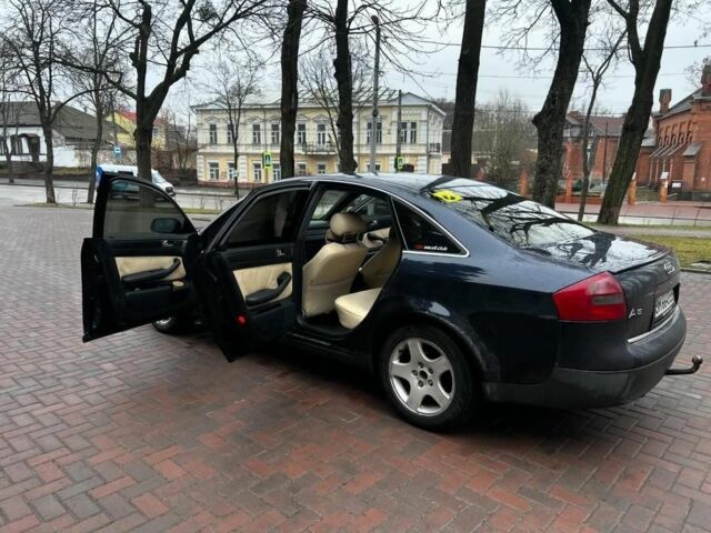 Синий Ауди А6, объемом двигателя 2.5 л и пробегом 400 тыс. км за 4500 $, фото 1 на Automoto.ua