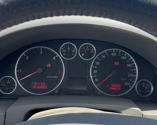 Синій Ауді А6, об'ємом двигуна 2.5 л та пробігом 303 тис. км за 2600 $, фото 1 на Automoto.ua