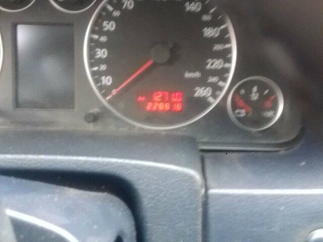 Синий Ауди А6, объемом двигателя 1.8 л и пробегом 228 тыс. км за 6200 $, фото 1 на Automoto.ua