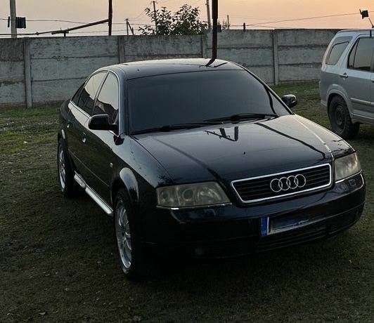 Синій Ауді А6, об'ємом двигуна 2.5 л та пробігом 333 тис. км за 1900 $, фото 1 на Automoto.ua