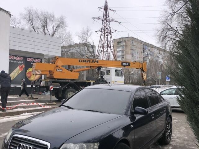 Синий Ауди А6, объемом двигателя 2.4 л и пробегом 265 тыс. км за 6700 $, фото 1 на Automoto.ua