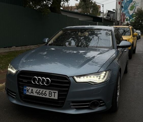 Синий Ауди А6, объемом двигателя 3 л и пробегом 300 тыс. км за 12576 $, фото 1 на Automoto.ua