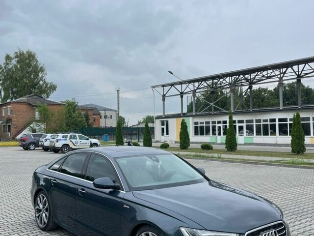 Синий Ауди А6, объемом двигателя 3 л и пробегом 250 тыс. км за 12500 $, фото 1 на Automoto.ua