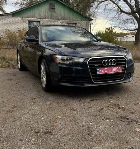 Синий Ауди А6, объемом двигателя 2 л и пробегом 210 тыс. км за 14000 $, фото 1 на Automoto.ua