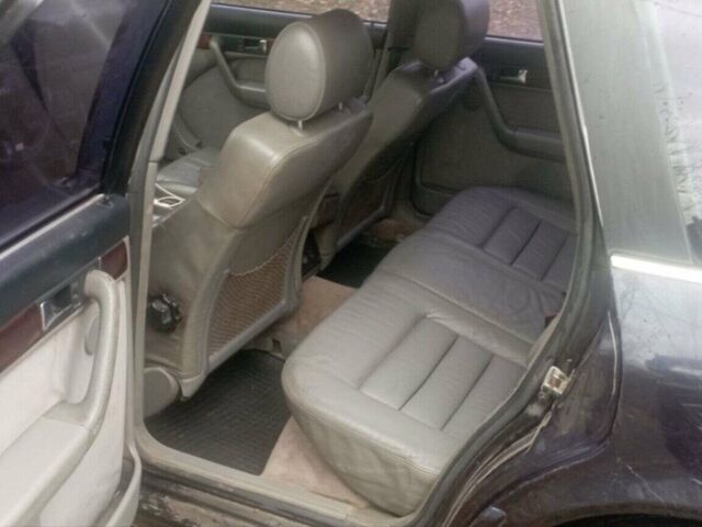 Синій Ауді А6, об'ємом двигуна 2.6 л та пробігом 324 тис. км за 2500 $, фото 1 на Automoto.ua