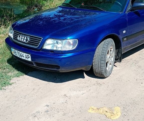 Синій Ауді А6, об'ємом двигуна 1.8 л та пробігом 336 тис. км за 2700 $, фото 1 на Automoto.ua