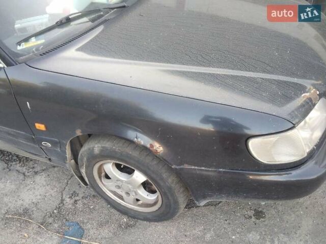 Синий Ауди А6, объемом двигателя 2.5 л и пробегом 560 тыс. км за 2800 $, фото 1 на Automoto.ua