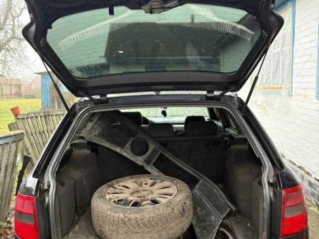 Синий Ауди А6, объемом двигателя 2.5 л и пробегом 300 тыс. км за 1286 $, фото 1 на Automoto.ua