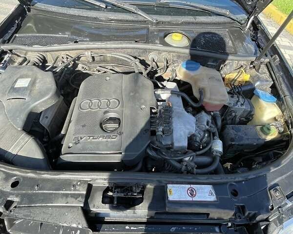 Синій Ауді А6, об'ємом двигуна 1.8 л та пробігом 384 тис. км за 4500 $, фото 1 на Automoto.ua