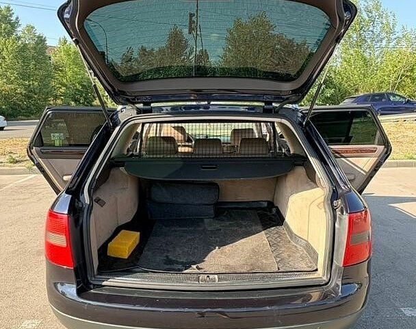 Синій Ауді А6, об'ємом двигуна 2.5 л та пробігом 279 тис. км за 3400 $, фото 1 на Automoto.ua