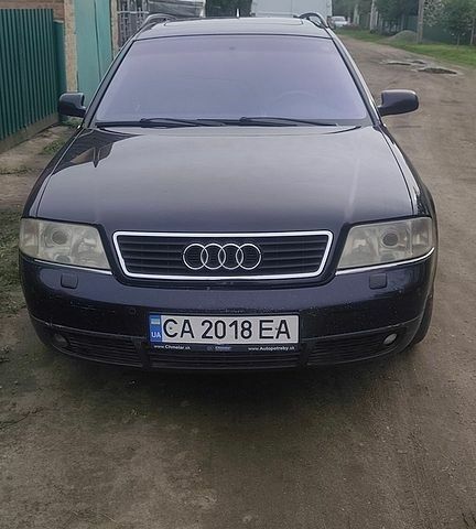 Синий Ауди А6, объемом двигателя 2.5 л и пробегом 317 тыс. км за 3300 $, фото 1 на Automoto.ua