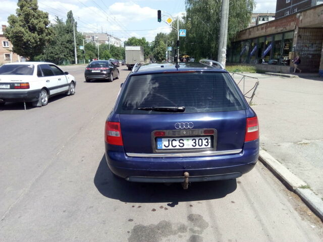 Синій Ауді А6, об'ємом двигуна 2.5 л та пробігом 320 тис. км за 1500 $, фото 1 на Automoto.ua