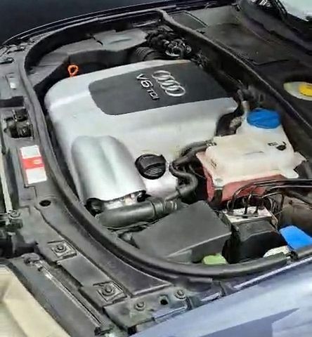 Синій Ауді А6, об'ємом двигуна 2.5 л та пробігом 320 тис. км за 4200 $, фото 1 на Automoto.ua