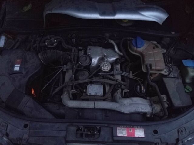 Синій Ауді А6, об'ємом двигуна 2.5 л та пробігом 296 тис. км за 1000 $, фото 1 на Automoto.ua