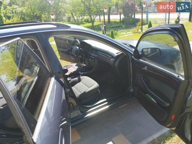 Синий Ауди А6, объемом двигателя 2.5 л и пробегом 300 тыс. км за 5500 $, фото 1 на Automoto.ua