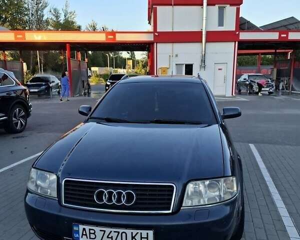 Синий Ауди А6, объемом двигателя 2.5 л и пробегом 300 тыс. км за 6000 $, фото 1 на Automoto.ua