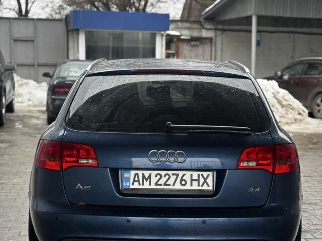 Синій Ауді А6, об'ємом двигуна 2.4 л та пробігом 300 тис. км за 4200 $, фото 1 на Automoto.ua