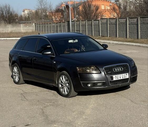 Синий Ауди А6, объемом двигателя 0 л и пробегом 300 тыс. км за 4400 $, фото 1 на Automoto.ua