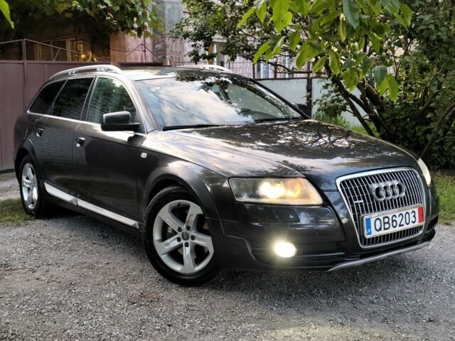 Синий Ауди А6, объемом двигателя 3.2 л и пробегом 300 тыс. км за 4938 $, фото 1 на Automoto.ua