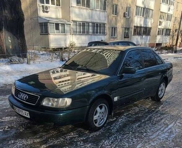Зеленый Ауди А6, объемом двигателя 2.6 л и пробегом 30 тыс. км за 1600 $, фото 1 на Automoto.ua
