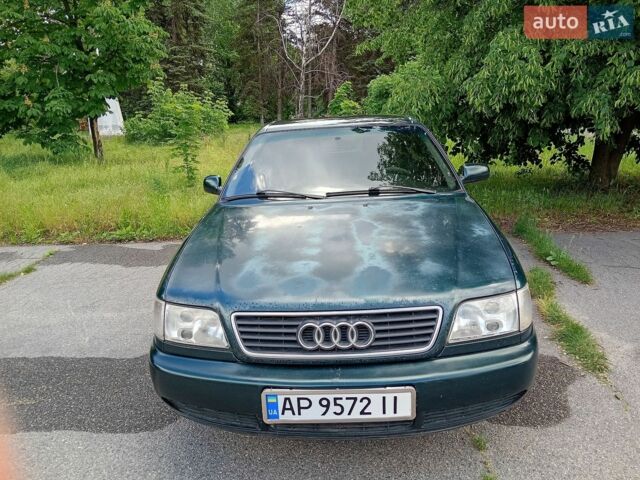 Зеленый Ауди А6, объемом двигателя 2.6 л и пробегом 577 тыс. км за 2300 $, фото 1 на Automoto.ua