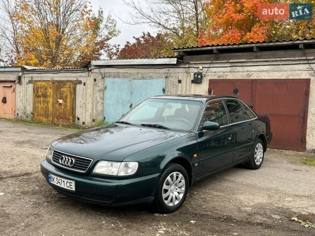 Зеленый Ауди А6, объемом двигателя 1.9 л и пробегом 300 тыс. км за 3100 $, фото 1 на Automoto.ua