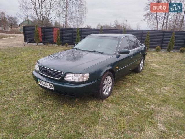 Зеленый Ауди А6, объемом двигателя 2.46 л и пробегом 350 тыс. км за 2900 $, фото 1 на Automoto.ua