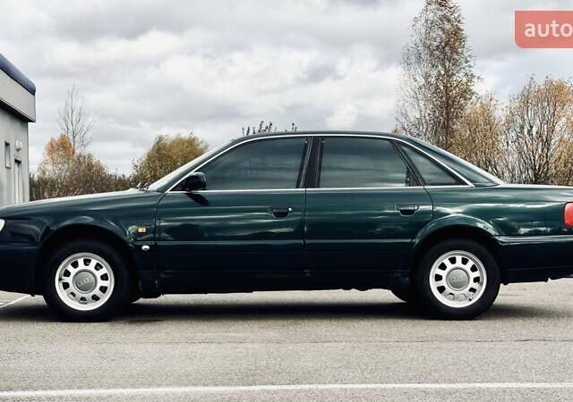 Зеленый Ауди А6, объемом двигателя 2.6 л и пробегом 407 тыс. км за 4000 $, фото 1 на Automoto.ua