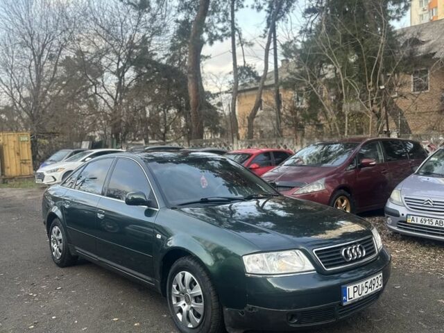 Зелений Ауді А6, об'ємом двигуна 2.4 л та пробігом 250 тис. км за 1750 $, фото 1 на Automoto.ua