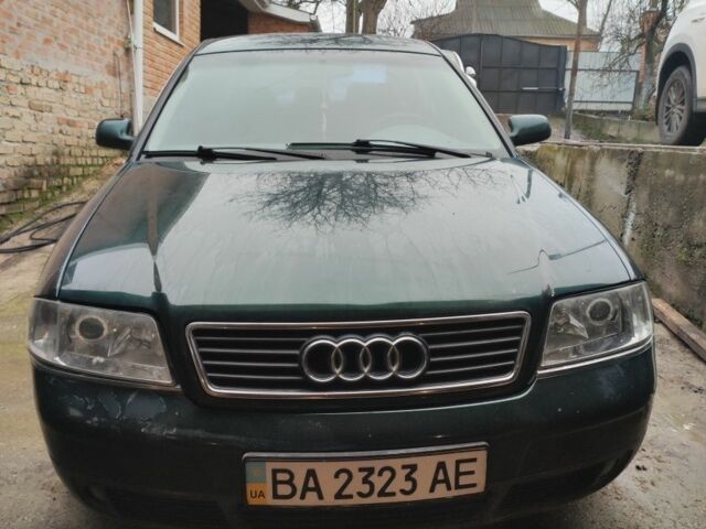 Зеленый Ауди А6, объемом двигателя 2.4 л и пробегом 413 тыс. км за 3800 $, фото 1 на Automoto.ua