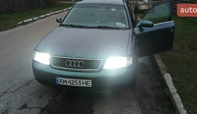 Зелений Ауді А6, об'ємом двигуна 2.4 л та пробігом 400 тис. км за 3000 $, фото 1 на Automoto.ua