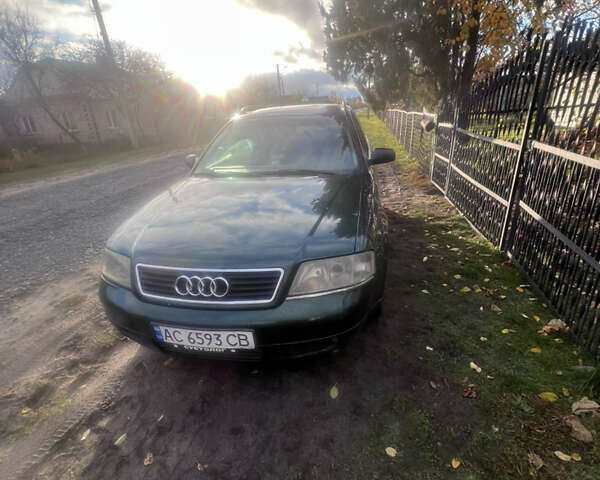 Зеленый Ауди А6, объемом двигателя 2.5 л и пробегом 300 тыс. км за 3150 $, фото 1 на Automoto.ua