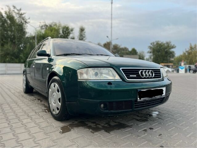 Зеленый Ауди А6, объемом двигателя 2.5 л и пробегом 368 тыс. км за 2400 $, фото 1 на Automoto.ua