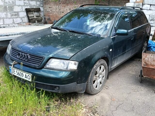 Зеленый Ауди А6, объемом двигателя 0 л и пробегом 300 тыс. км за 2257 $, фото 1 на Automoto.ua