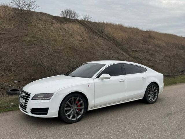 Белый Ауди A7 Sportback, объемом двигателя 3 л и пробегом 230 тыс. км за 11486 $, фото 1 на Automoto.ua