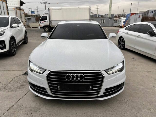 Белый Ауди A7 Sportback, объемом двигателя 3 л и пробегом 160 тыс. км за 21500 $, фото 1 на Automoto.ua
