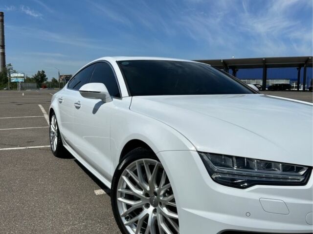 Білий Ауді A7 Sportback, об'ємом двигуна 3 л та пробігом 164 тис. км за 27200 $, фото 1 на Automoto.ua