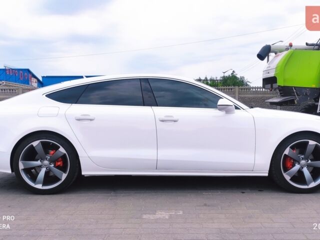 Белый Ауди A7 Sportback, объемом двигателя 3 л и пробегом 270 тыс. км за 16999 $, фото 1 на Automoto.ua