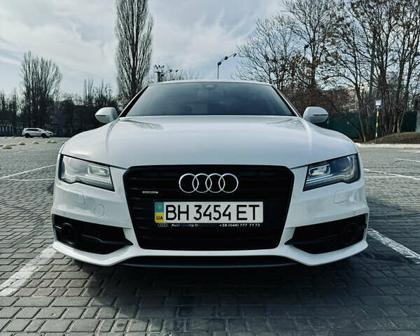 Білий Ауді A7 Sportback, об'ємом двигуна 3 л та пробігом 100 тис. км за 23999 $, фото 1 на Automoto.ua