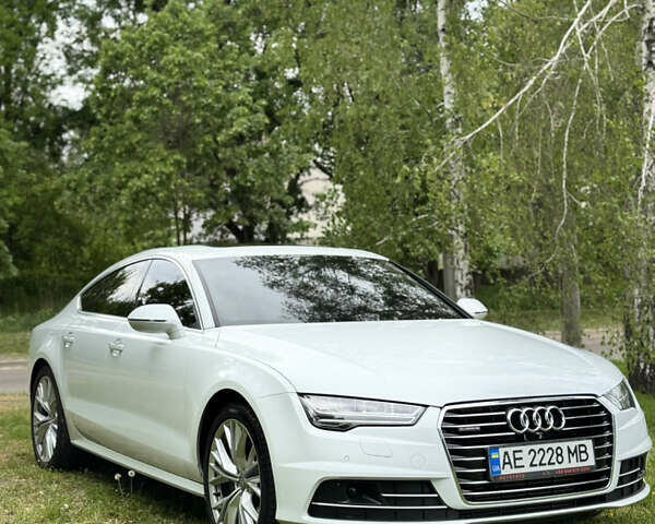 Білий Ауді A7 Sportback, об'ємом двигуна 3 л та пробігом 170 тис. км за 30000 $, фото 1 на Automoto.ua