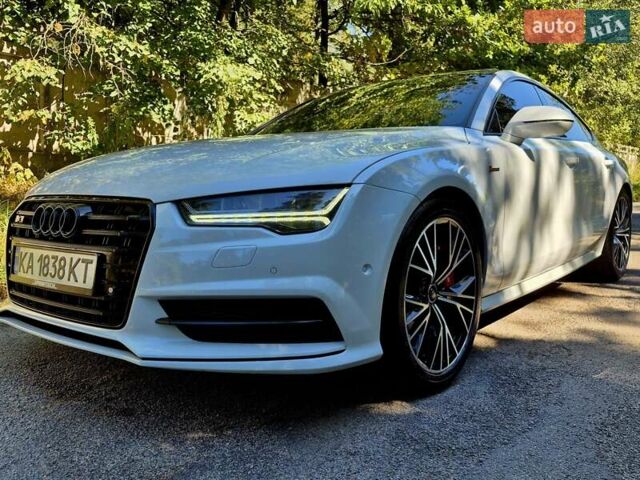 Білий Ауді A7 Sportback, об'ємом двигуна 3 л та пробігом 207 тис. км за 23999 $, фото 1 на Automoto.ua